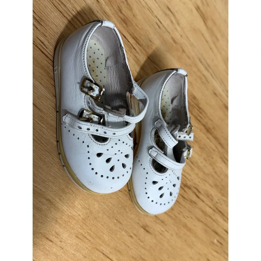 Jumping Jacks Perfection Vintage White Leather Mary Jane Shoes Toddler